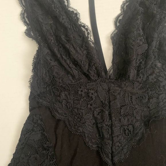 Forever 21 | Black lace body suit - Picture 3 of 5